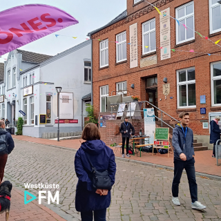 Straßenfest in der Engen Straße Garding